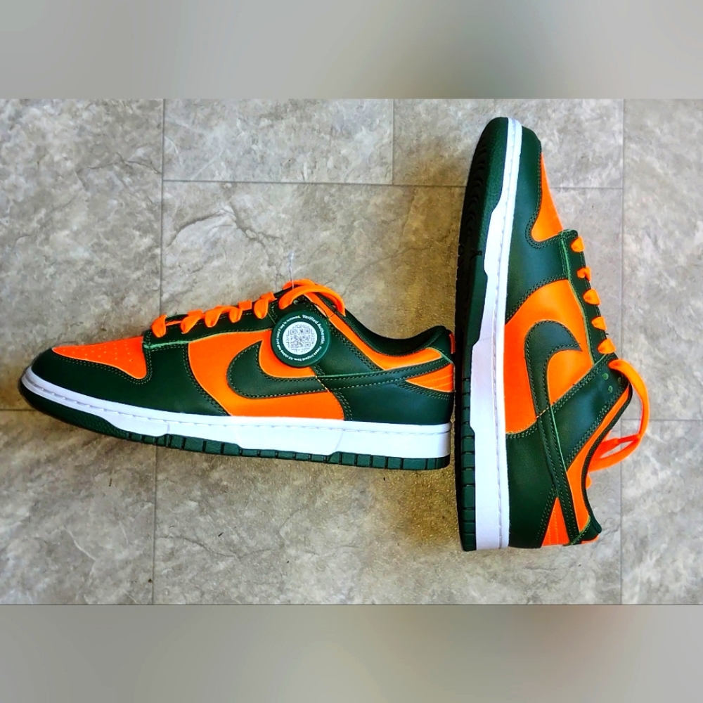 Nike Dunk Low Retro Miami Hurricanes Size: Men's 9 / Women's 10.5 CIB (VERIFIED)